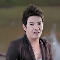 ເອື້ອຍກໍ່ງາມນ້ອງກໍ່ງາມ