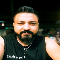 Dudagında Balı