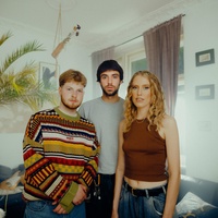 Eigentlich (Official)