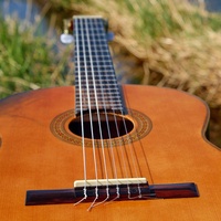 ניגון אנעים זמירות - פסנתר