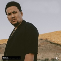 Жаным Жүрші Қасымда - I See By Myself