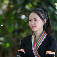 ສາວເບຍເດີ້ອ້າຍ - สาวเบียร์เด้ออ้าย