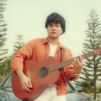 ยิ้ม (smile)