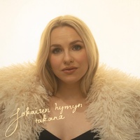 Jokaisen hymyn takana