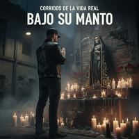 BAJO SU MANTO
