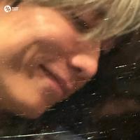 เอาเป็นว่าเพลงนี้คือเพลงของเธอ