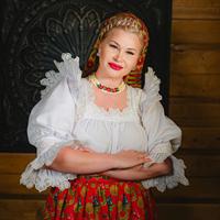 Urla Lupii Ca La Luna