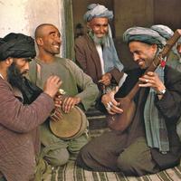مستم مستم به بوی عشقت مستم