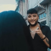 Bitiyorum Her Gülüşünde