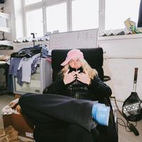 mädchen von nebenan