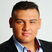 Az A Csók - Kicsi Lány