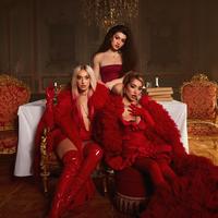 LA REINA - REMIX