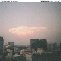 nube gris - extraído de LA NUBE EN EL JARDÍN