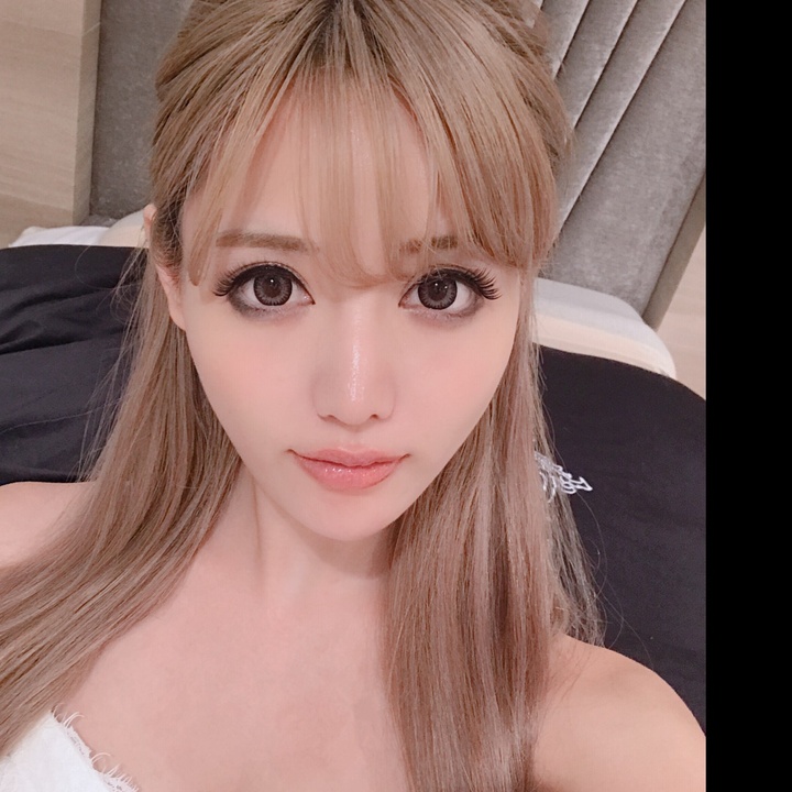 Muto Shizuka 武藤静香 Tiktok Profile