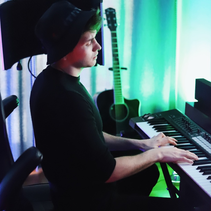 The Profile Image Avatar of jandino - jandino