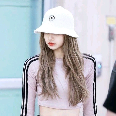 Tik Toker - @annabeggion TikTok Analytics | Profile, videos & hashtags