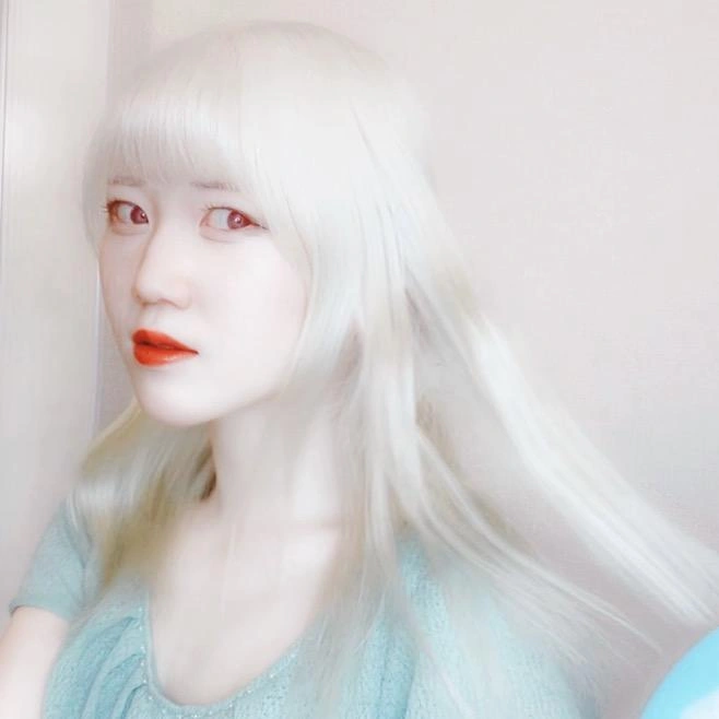lily._.albino