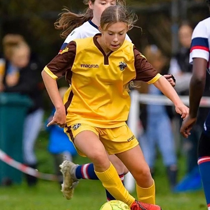 Lillymayhall - @lillymayhall TikTok Analytics | Profile, videos