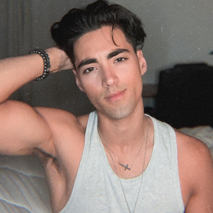 The Profile Image Avatar of gabrii.lnz - Gabriel Ángel