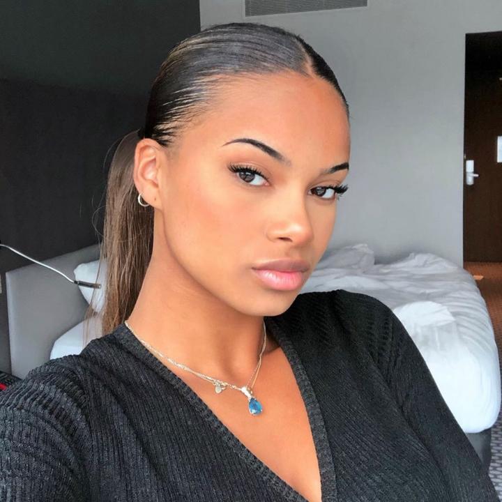 The Profile Image Avatar of yeuxébèness - Yeux Ébènes