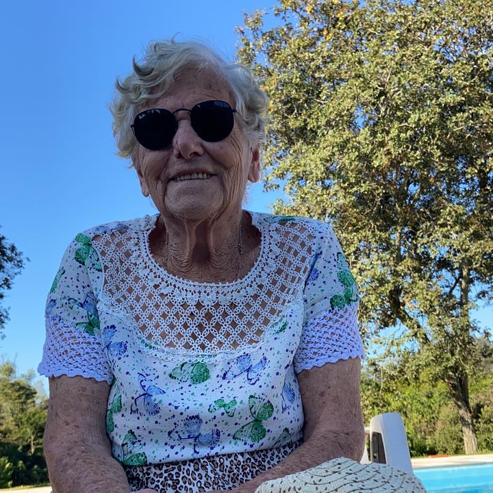 The Profile Image Avatar of vorosalina - Vó Rosalina