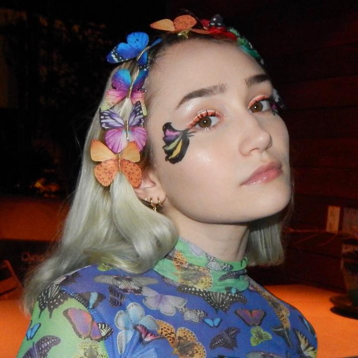 🦄 @madelinetheperson - Madeline The Person - Tiktok profile