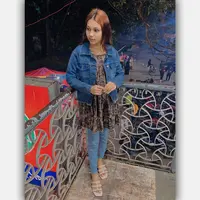anika_efty
