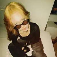 zweyneb_